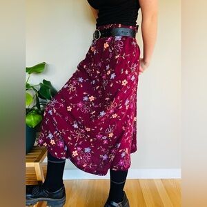 Vintage 90’s skirt- size XL